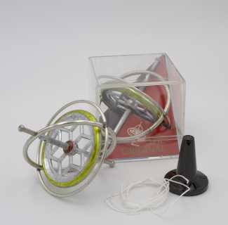 KI810006 - Gyroscop USA Das Original