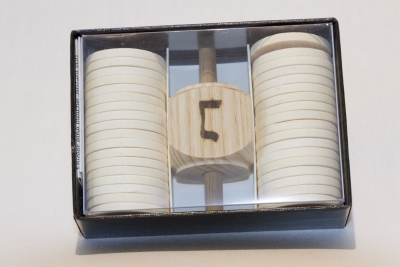 M303 - Trendlspiel/Dreidelspiel hebräisch