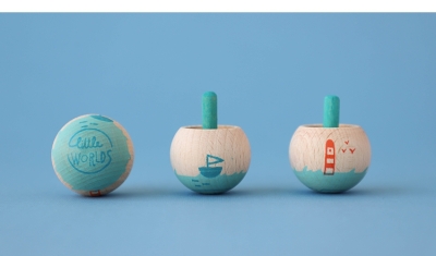 BF017 - Stehauf-, Wende-, Umkehrkreisel Little worlds sea