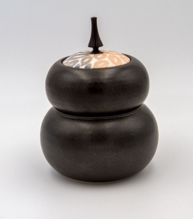 HKC32 - Spinning top can