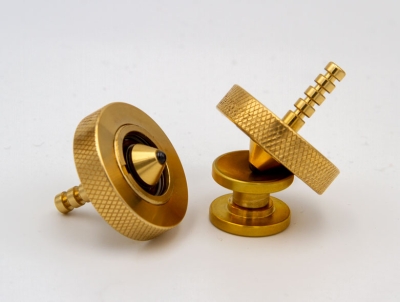 CS173 - Long spinning top made of brass