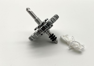 B891 - Drillschnurkreisel Zahnrad 1