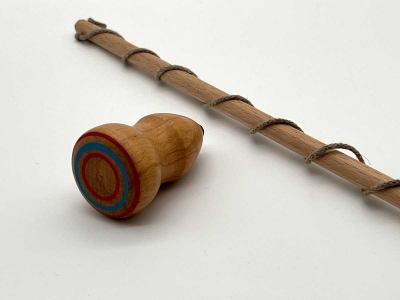 KS652 - Peitschenkreisel - aus Kreiselsammlung